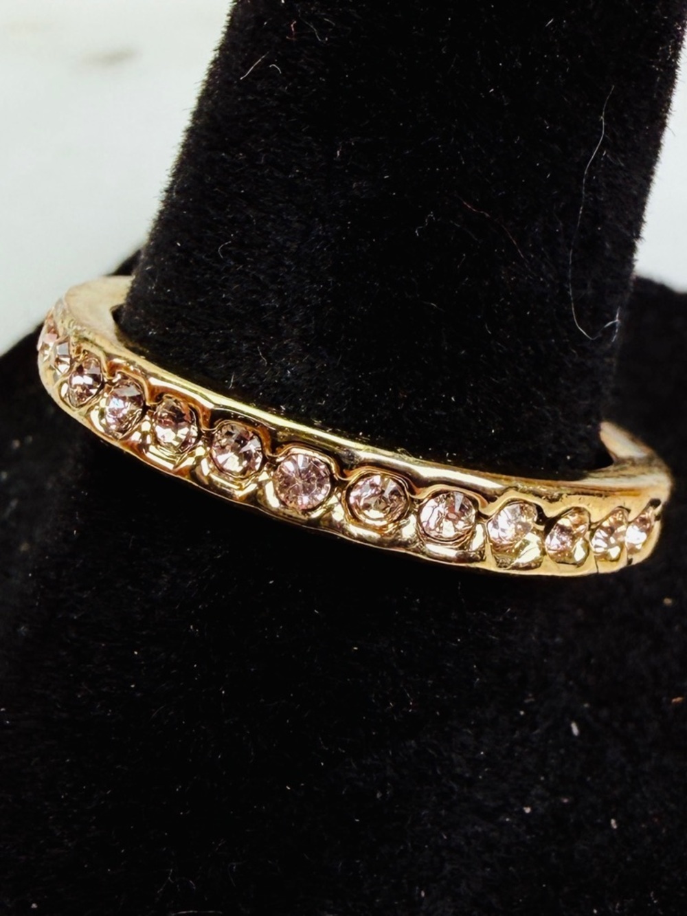 Elegant Gold-Tone stacking band Ring with Clear Stones size 8 1/2